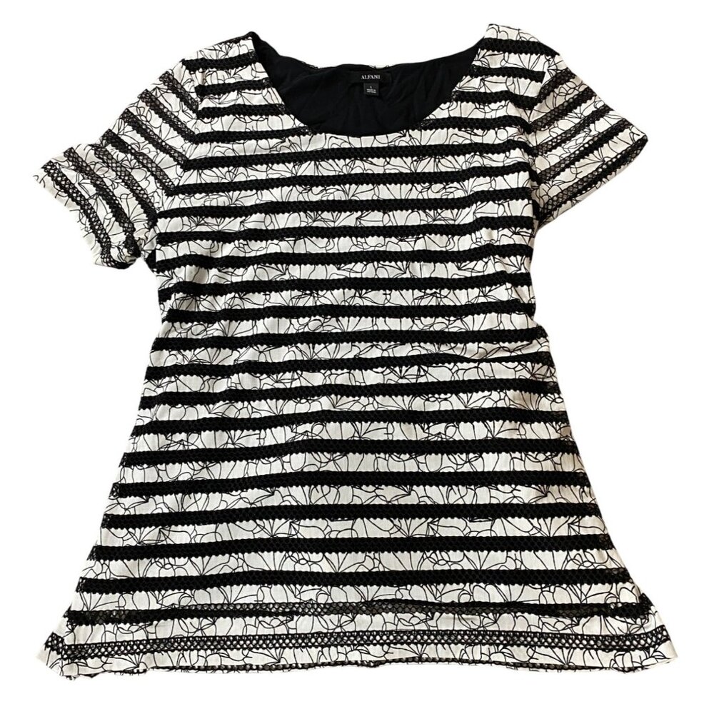 Alfani Black White Stripe Lace Floral Short Sleeve Tunic Top Ties in Back Large